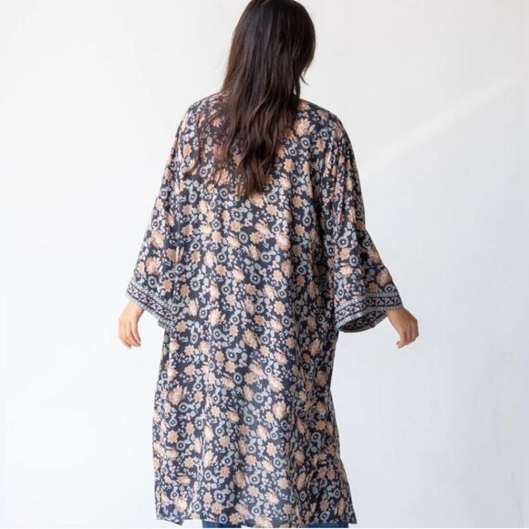 Natural Life Camila Kimono Charcoal Light Blue Floral L/XL L Large - Picture 3 of 8